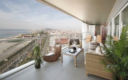 Seafront apartment